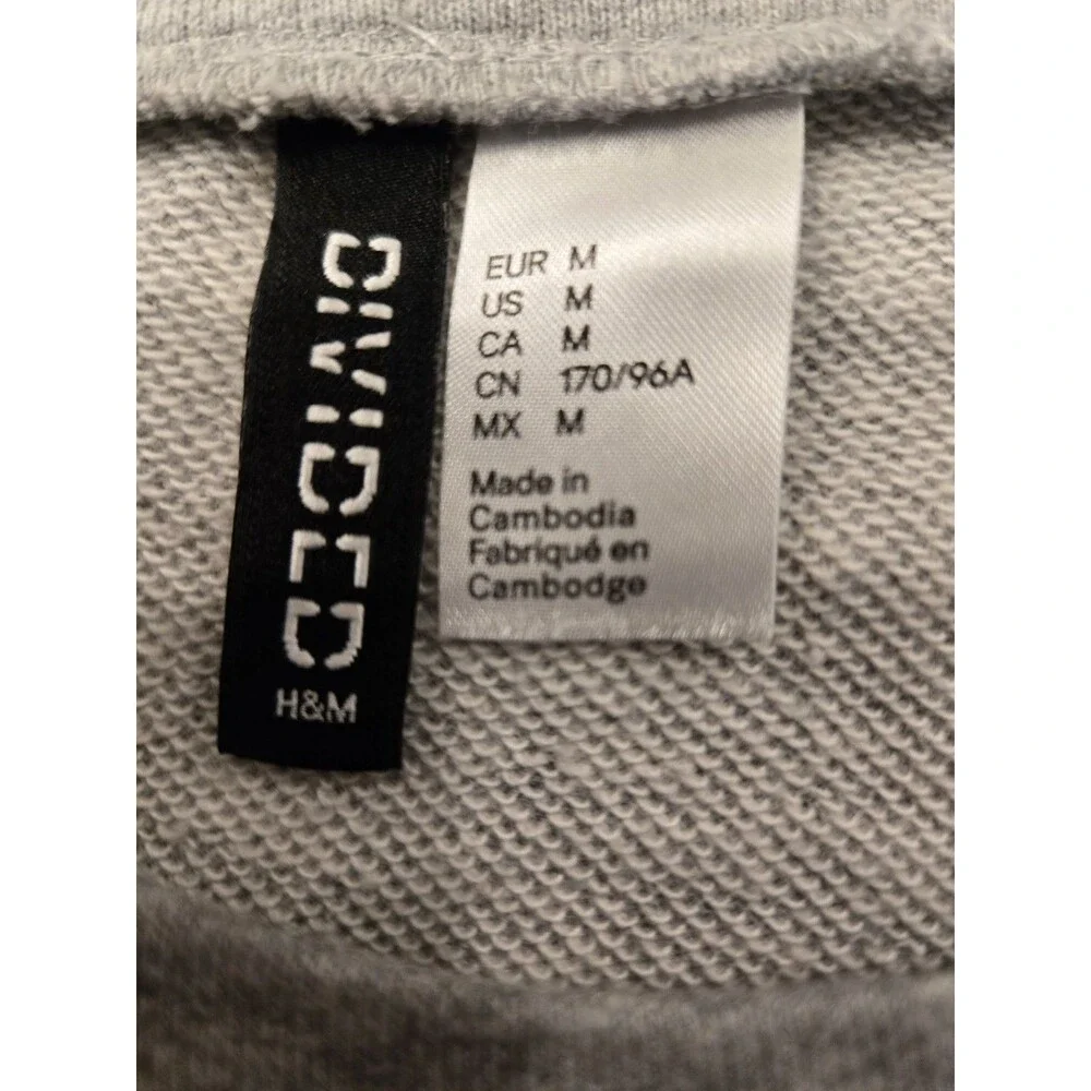 ​H&M Divided Grey Sweatshirt M White Floral Lace Overlay Raglan Pullover Crochet